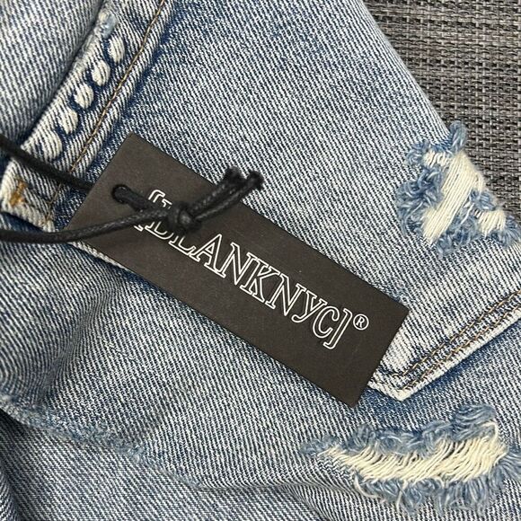 BlankNYC Distressed High Waist Denim Jean Shorts Woman’s 30 - Picture 7 of 8